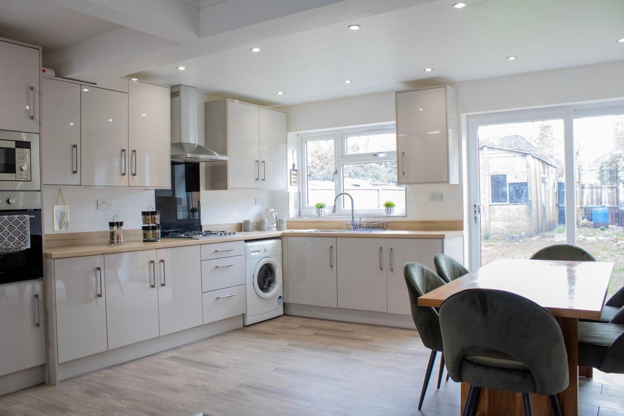 Harvard House, Stylish 3 Bedroom House In Solihull 5 Mins To The Nec, Bhx ,Jlr With Free Parking 버밍엄 외부 사진