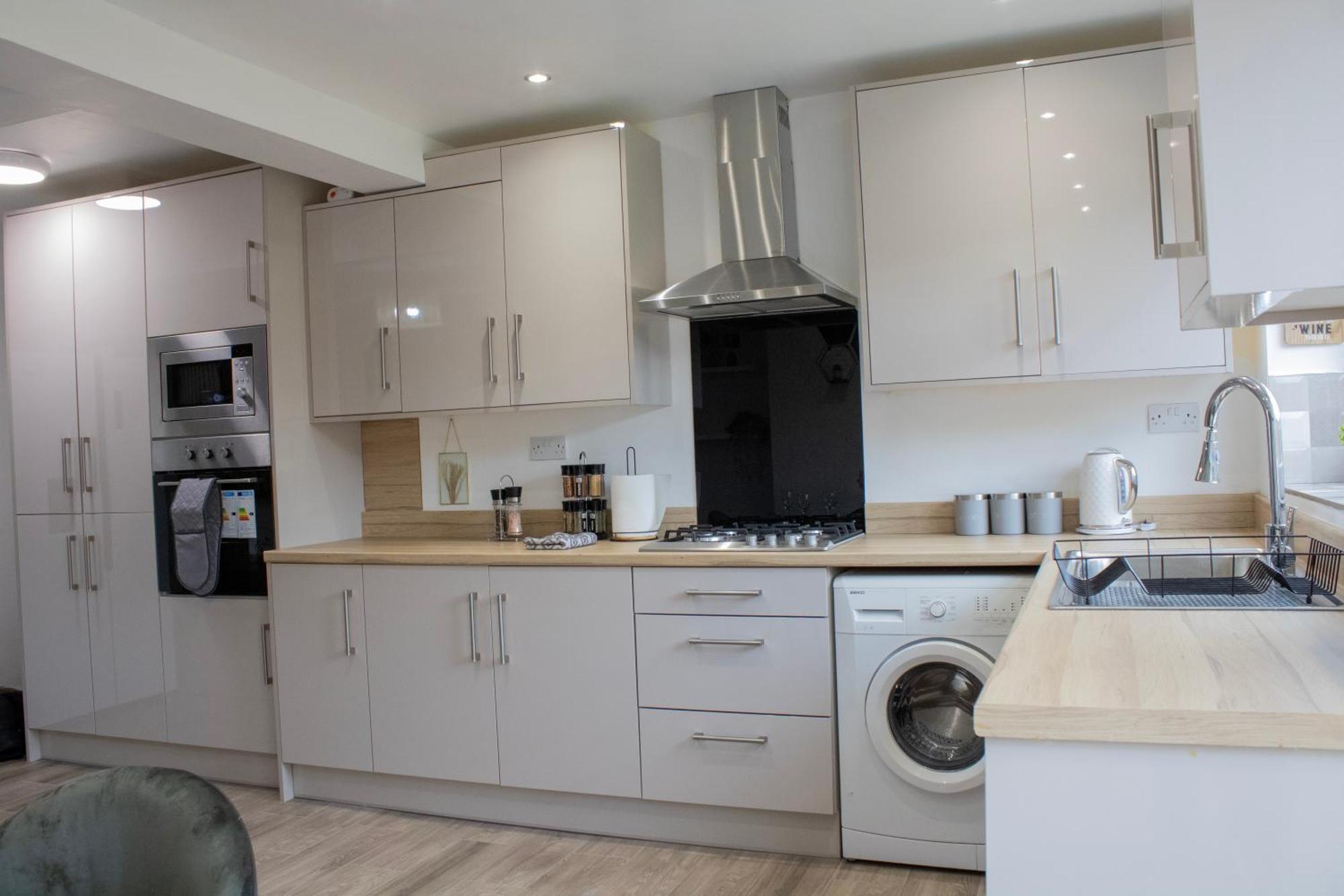 Harvard House, Stylish 3 Bedroom House In Solihull 5 Mins To The Nec, Bhx ,Jlr With Free Parking 버밍엄 외부 사진